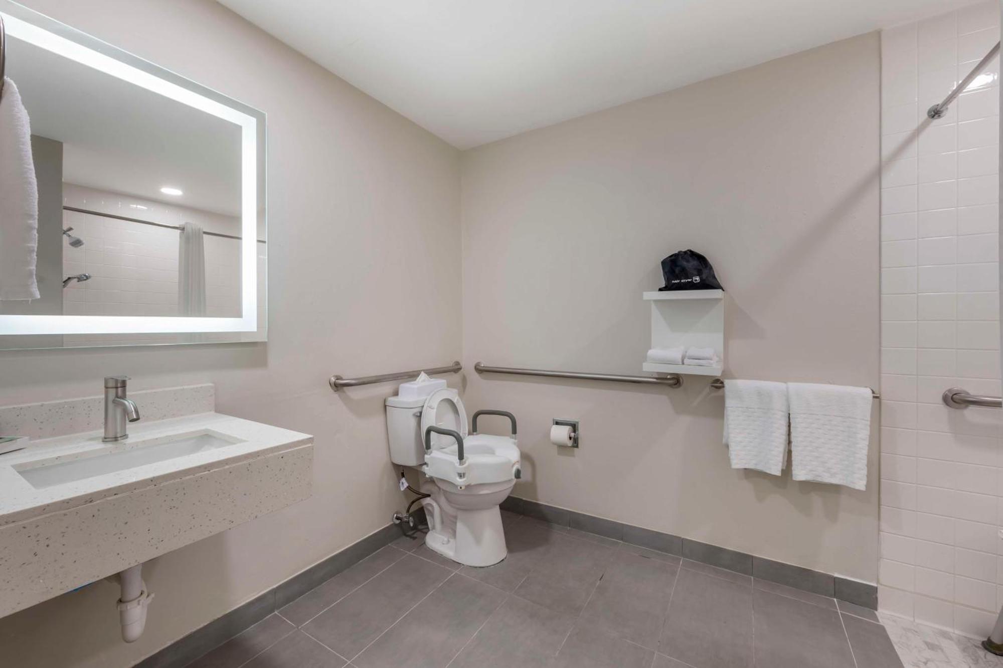 Best Western Heartland Inn Mattoon Esterno foto